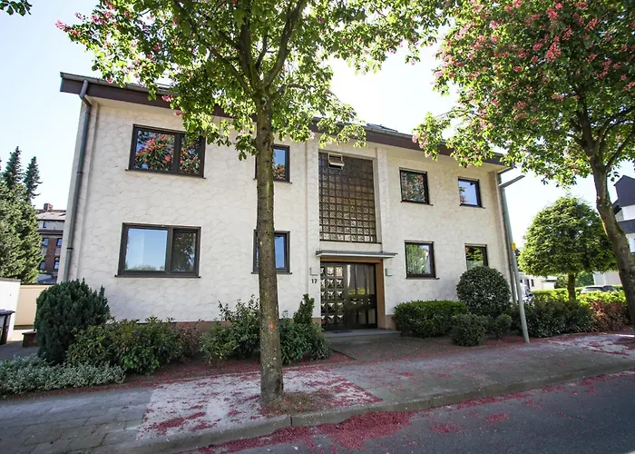 Zentral - Gemuetlich - Kueche - Balkon - Garage